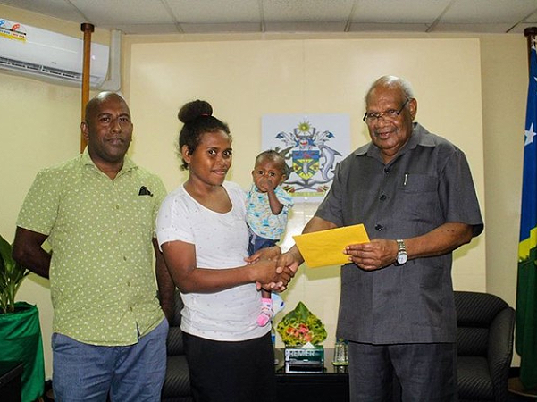 Sir John assists sick child’s Fiji travel – Solomon Star News