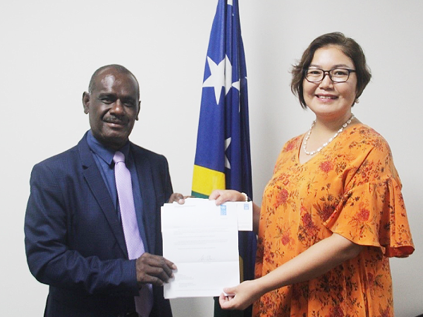 New UNDP rep presents credentials – Solomon Star News