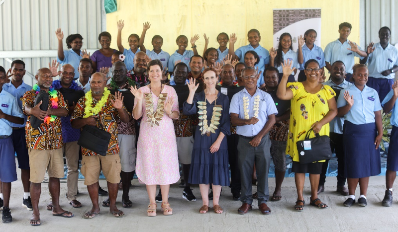 Aust, NZ donate 121 laptops for schools nationwide