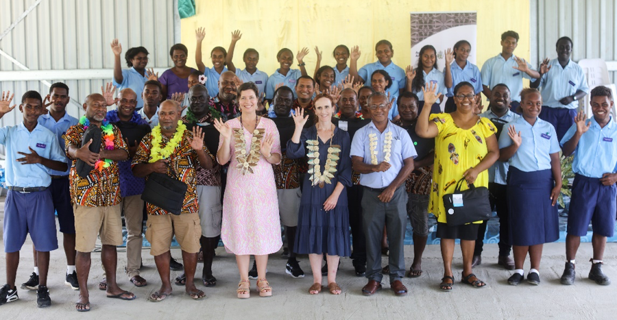 Aust, NZ donate 121 laptops for schools nationwide